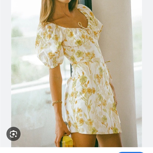 Sabo - Floral Yellow Dress - Picture 2 of 5